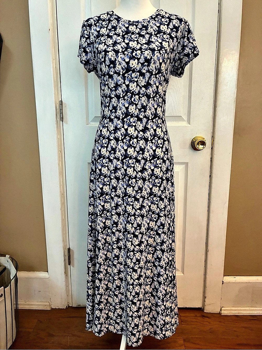 Lauren Ralph Lauren Blue White Floral Jersey Knit Short Sleeve Maxi Dress Sz L